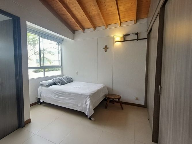 Casa de 3 alcobas en venta en El Retiro, 216 m² · foto 12 de 21
