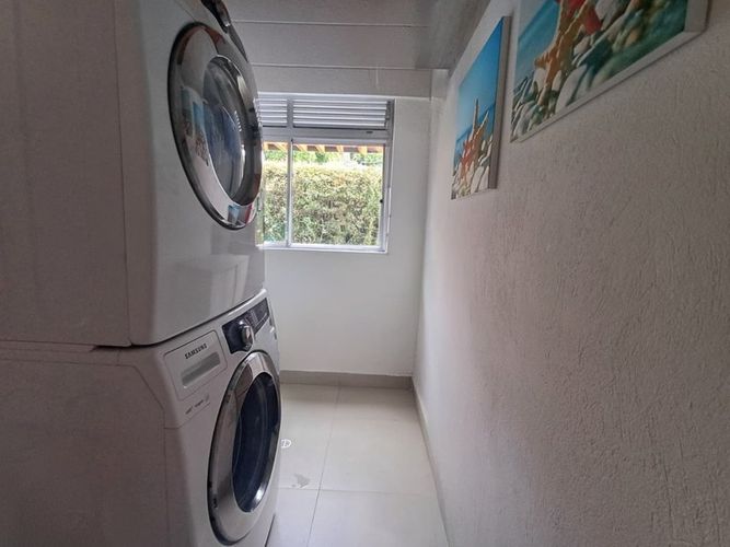 Casa de 3 alcobas en venta en El Retiro, 216 m² · foto 15 de 21