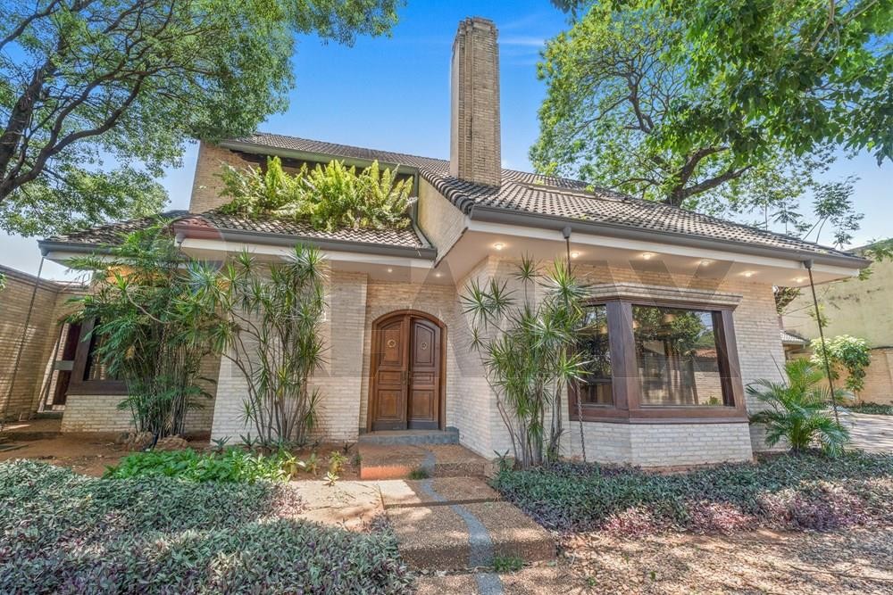 EXCLUSIVA RESIDENCIA CON PISCINA EN RECOLETA: LUJO Y CONFORT EN EL CORAZÓN DE LA CIUDAD — foto 2