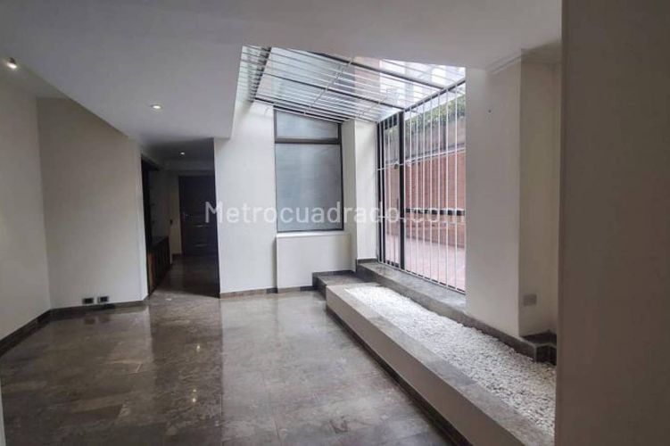 Apartamento de 4 alcobas en venta en Pinar De Suba, Bogotá, 508 m² · foto 4 de 20