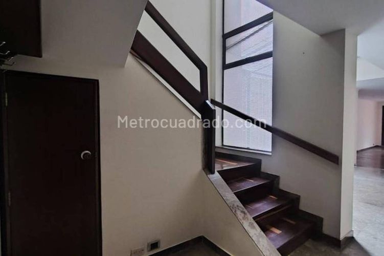 Apartamento de 4 alcobas en venta en Pinar De Suba, Bogotá, 508 m² · foto 8 de 20