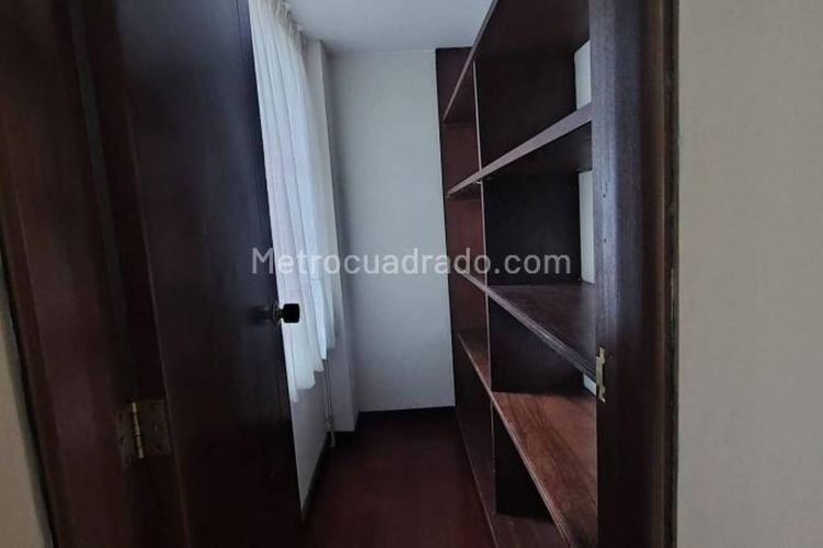 Apartamento de 4 alcobas en venta en Pinar De Suba, Bogotá, 508 m² · foto 14 de 20