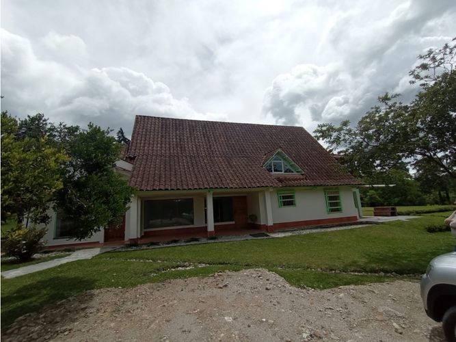 Finca en arriendo en El Capiro, Rionegro, 300 m² · foto 5 de 24