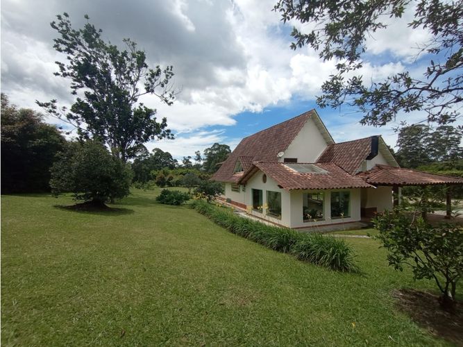 Finca en arriendo en El Capiro, Rionegro, 300 m² · foto 6 de 24
