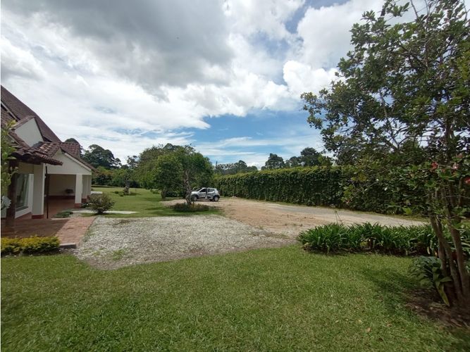 Finca en arriendo en El Capiro, Rionegro, 300 m² · foto 13 de 24