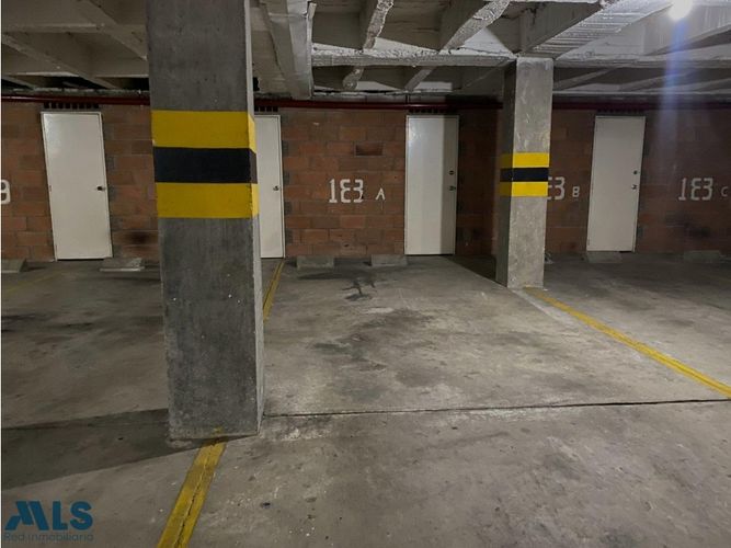 Apartamento de 3 alcobas en venta en El Poblado, Medellín, 138 m² · foto 24 de 24