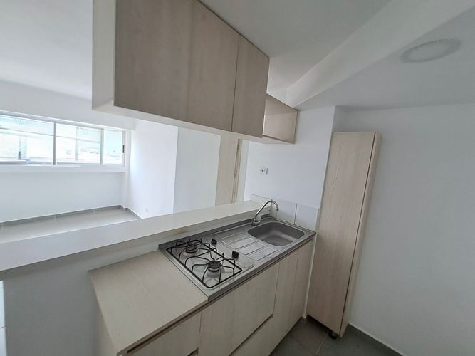Apartamento de 2 alcobas en arriendo en Cristobal, Medellín, 55 m² · foto 6 de 14