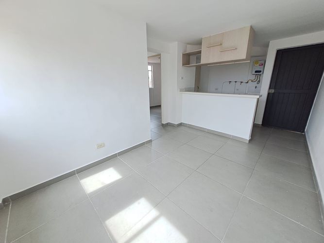 Apartamento de 2 alcobas en arriendo en Cristobal, Medellín, 55 m² · foto 7 de 14