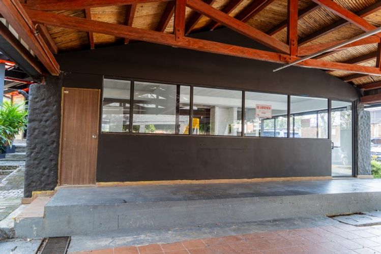 Local en arriendo en Pance, Cali, 260 m² · foto 3 de 10