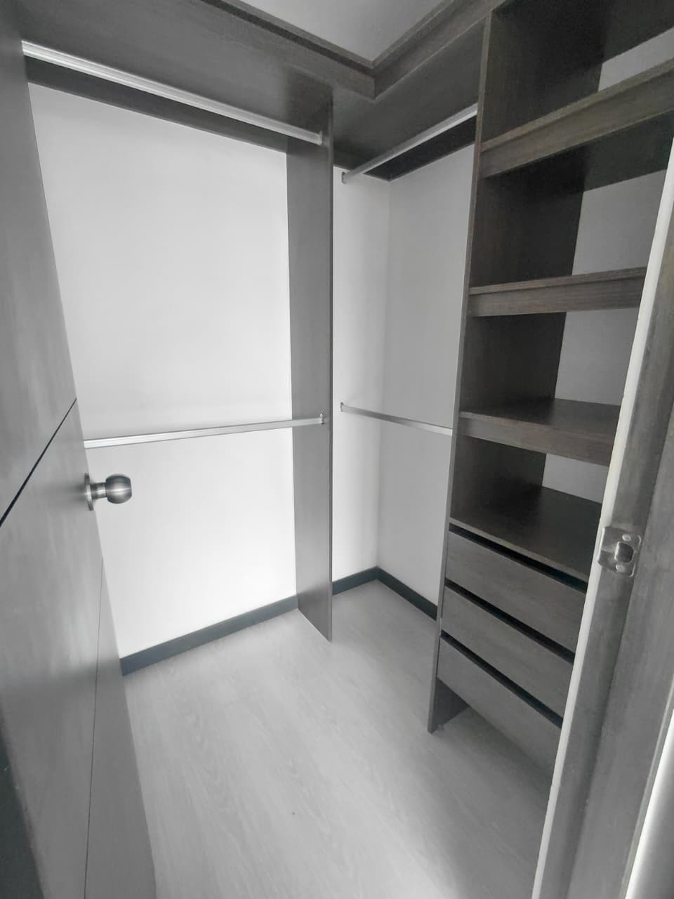 Apartamento en arriendo en Las Antillas, Envigado · foto 6 de 12