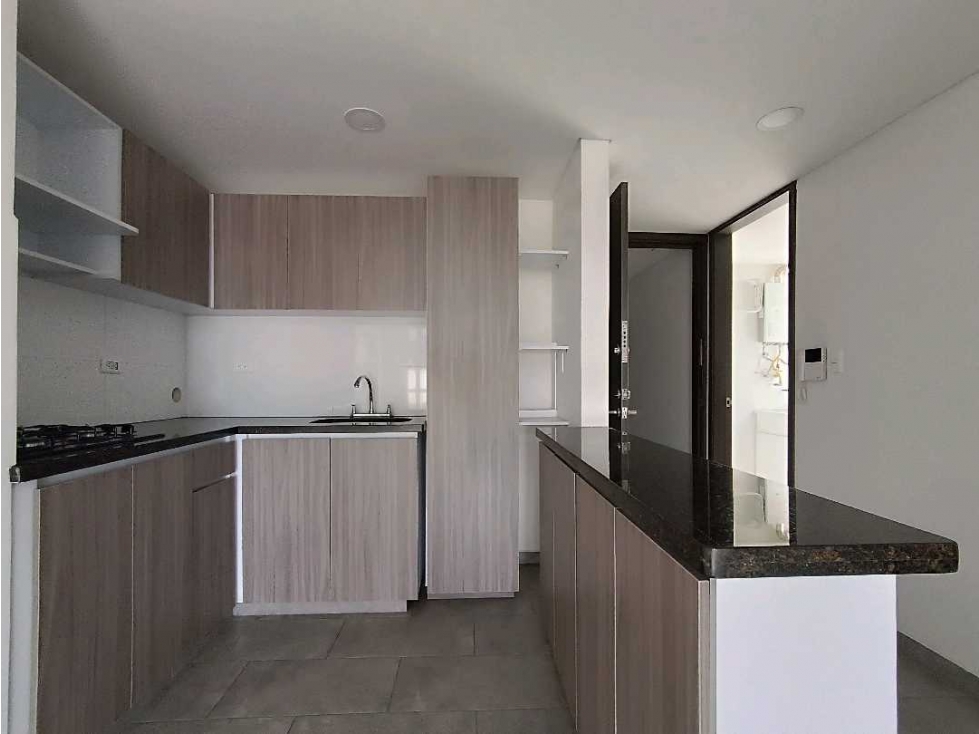 Apartamento en venta en Chipre, Manizales · foto 2 de 24