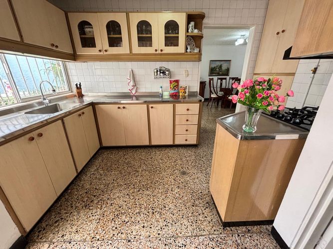 Casa de 4 alcobas en venta en Santa Anita, Cali, 260 m² · foto 8 de 24