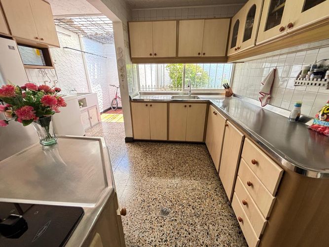 Casa de 4 alcobas en venta en Santa Anita, Cali, 260 m² · foto 9 de 24
