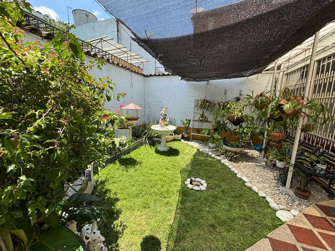 Casa de 4 alcobas en venta en Santa Anita, Cali, 260 m² · foto 16 de 24