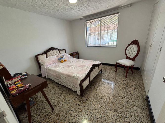Casa de 4 alcobas en venta en Santa Anita, Cali, 260 m² · foto 21 de 24