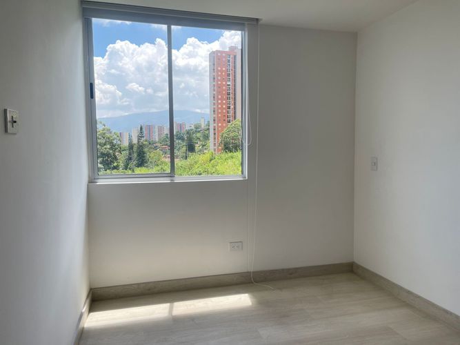 Apartamento de 3 alcobas en venta en La Barquereña, Sabaneta, 97 m² · foto 9 de 19