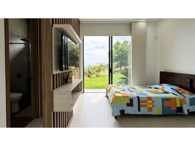 Casa de 4 alcobas en venta en Tablones, Palmira · foto 9 de 20