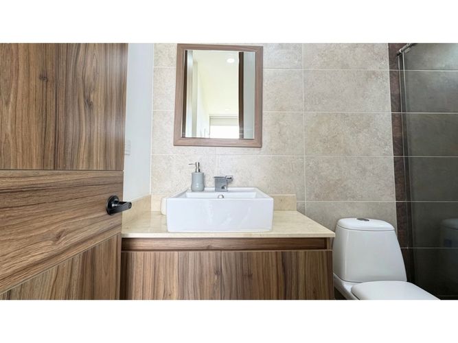 Casa de 4 alcobas en venta en Tablones, Palmira · foto 12 de 20