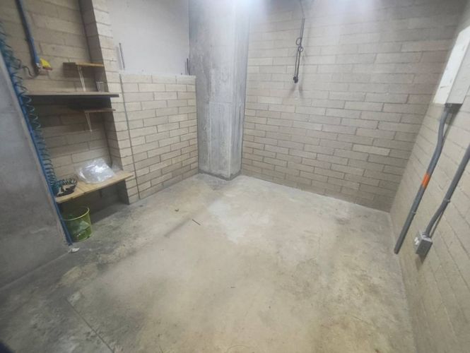 Bodega en venta en El Poblado, Medellín, 322 m² · foto 14 de 14