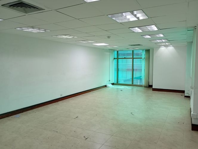 Oficina en arriendo en El Poblado, Medellín, 70 m² · foto 6 de 12