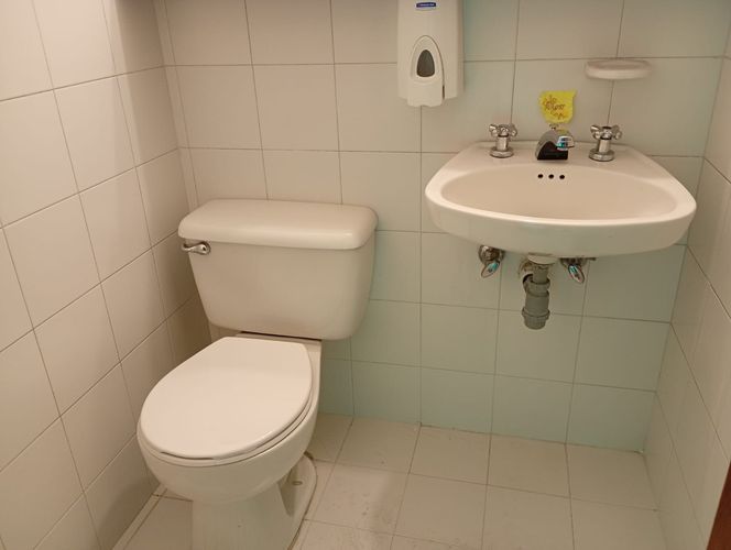 Oficina en arriendo en El Poblado, Medellín, 70 m² · foto 12 de 12