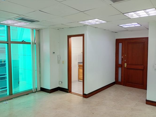 Oficina en arriendo en El Poblado, Medellín, 70 m² · foto 10 de 12