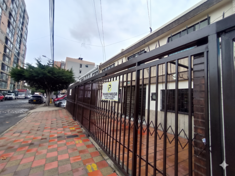 Casa en venta en La Castellana, Bogotá · foto 20 de 21