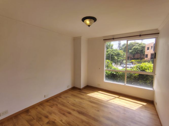 Apartamento de 3 alcobas en venta en El Poblado, Medellín, 100 m² · foto 13 de 16