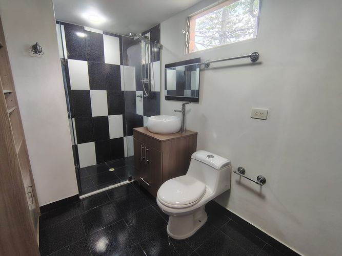 Apartamento de 3 alcobas en venta en El Poblado, Medellín, 100 m² · foto 16 de 16