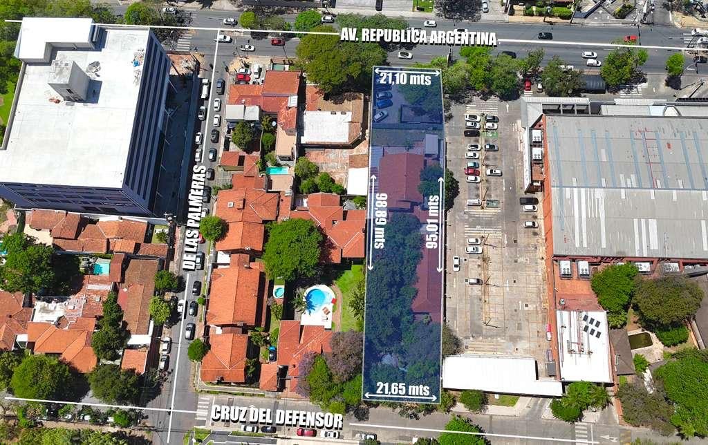 En venta terreno 2.183 m2 sobre Av. Rca Argentina, salida calle a calle — foto 2