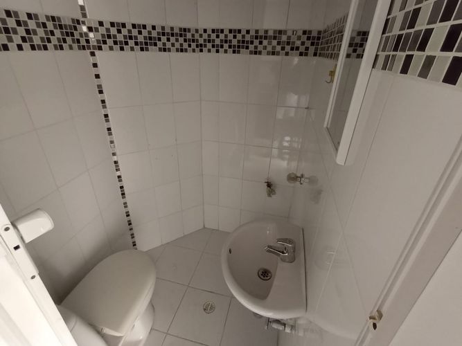 Local en arriendo en Laureles, Medellín, 37 m² · foto 12 de 12