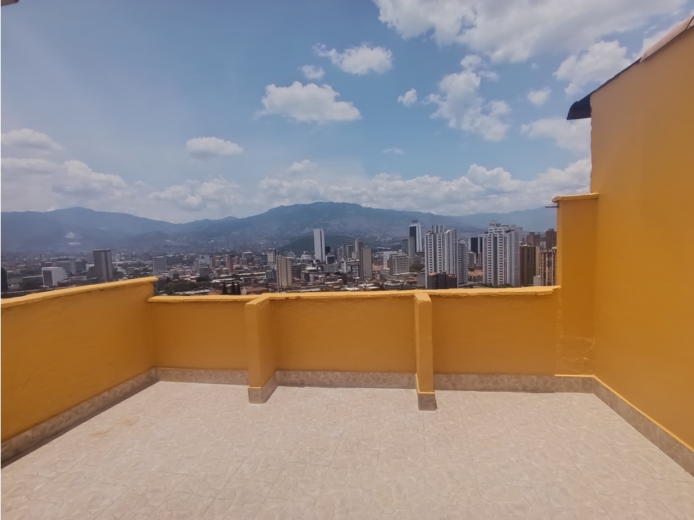 Apartaestudio for sale in El salvador, Medellín 2