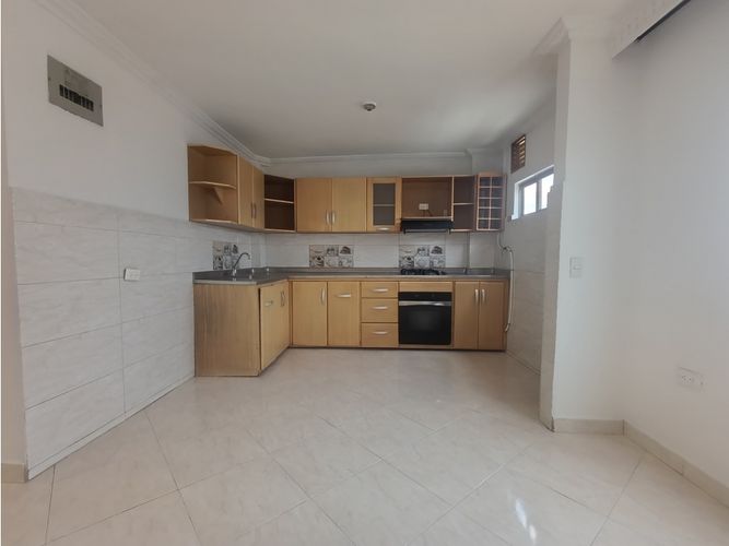 Apartaestudio en venta en El Salvador, Medellín, 134 m² · foto 6 de 24