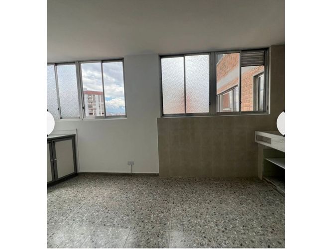 Apartaestudio en arriendo en Laureles, Medellín, 180 m² · foto 10 de 12