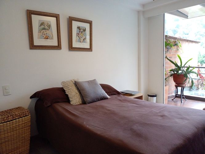 Casa de 4 alcobas en venta en La Pradera, Envigado, 320 m² · foto 16 de 20