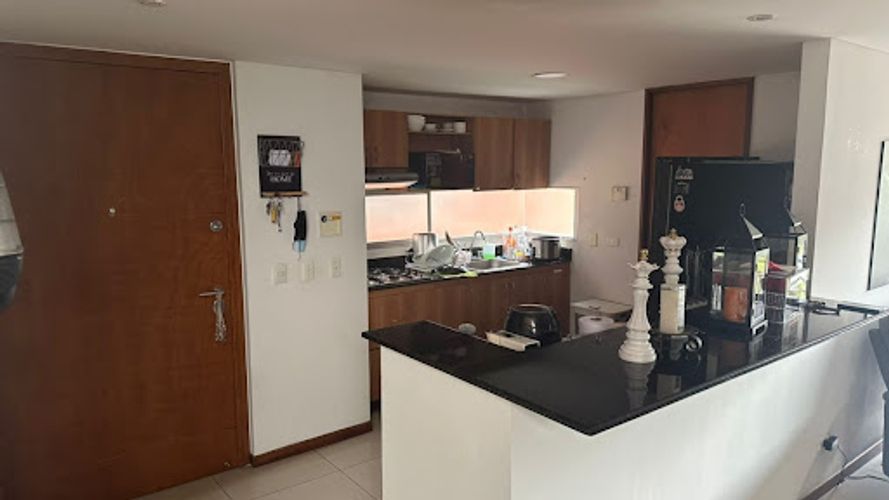 Apartamento de 2 alcobas en arriendo en Transversal Superior, Medellín, 120 m² · foto 6 de 7