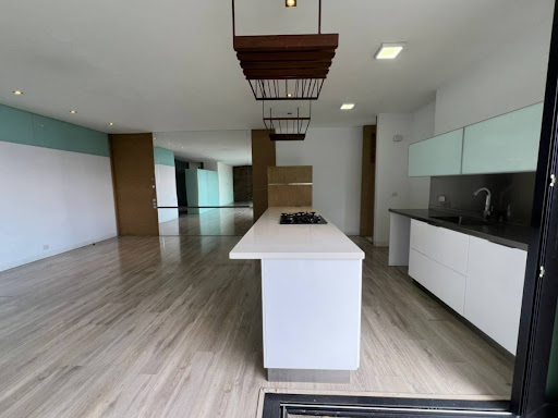 Apartamento en arriendo en Los Balsos, Medellín · foto 6 de 20