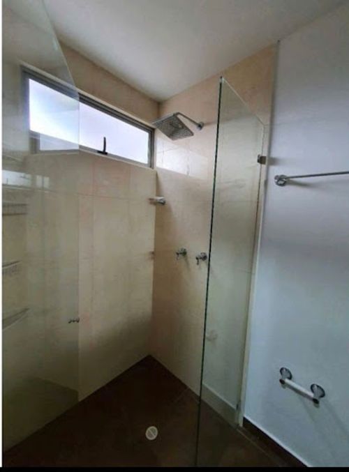 Apartamento de 3 alcobas en arriendo en La Castellana, Medellín, 180 m² · foto 6 de 17
