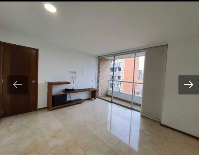 Apartamento de 3 alcobas en arriendo en La Castellana, Medellín, 180 m² · foto 10 de 17