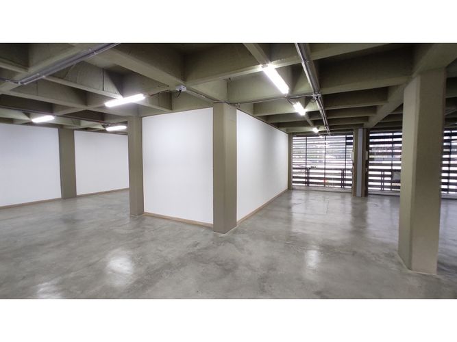 Bodega en arriendo en La Esmeralda, Itagüí, 200 m² · foto 4 de 14
