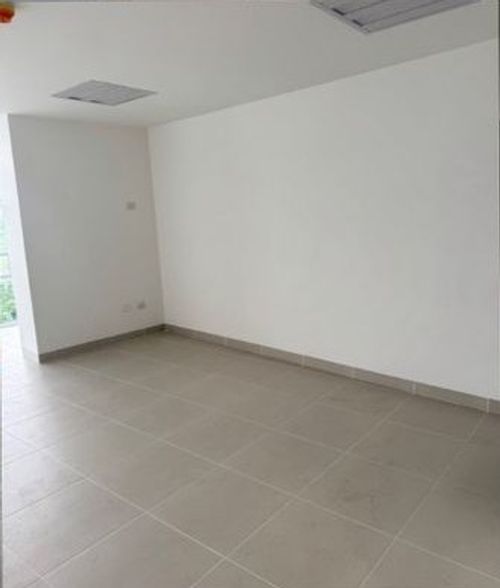 Consultorio en venta en Belmonte, Pereira, 43 m² · foto 2 de 6