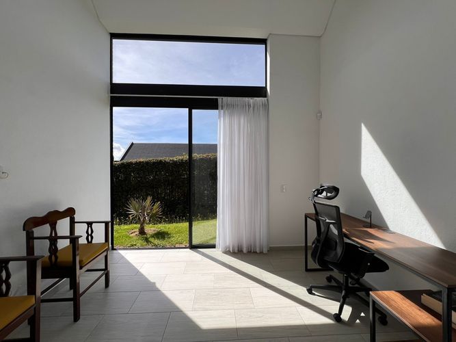 Casa de 3 alcobas en venta en Loma Del Chocho, Envigado, 280 m² · foto 7 de 20