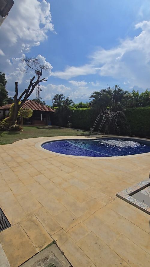 Casa de 5 alcobas en venta en Ciudad Jardin, Cali, 1543 m² · foto 5 de 24