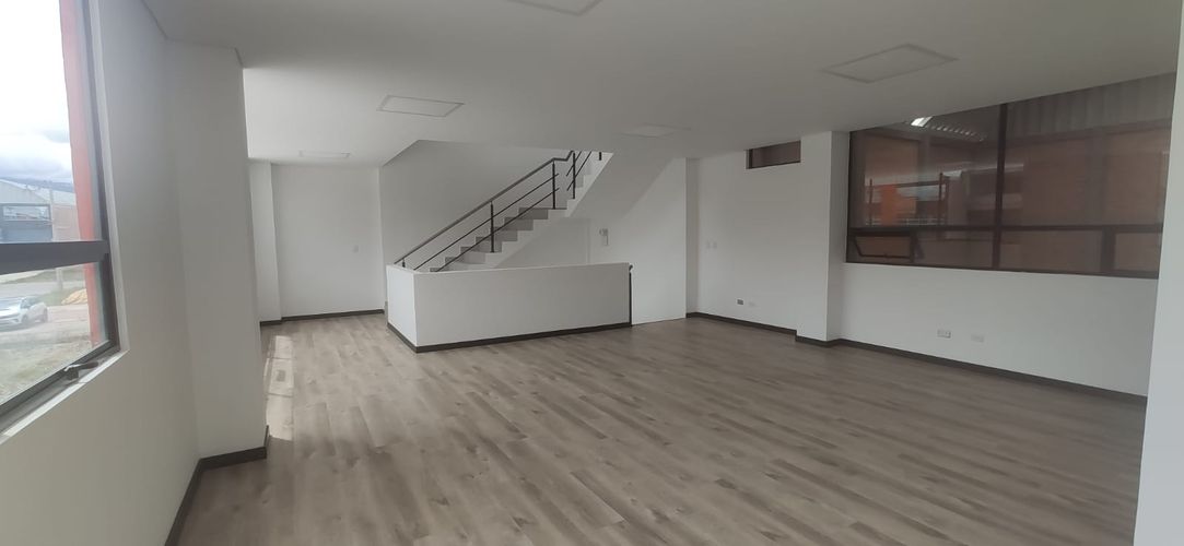 Bodega en venta en Vereda Portachuelo, Zipaquirá, 1200 m² · foto 10 de 24