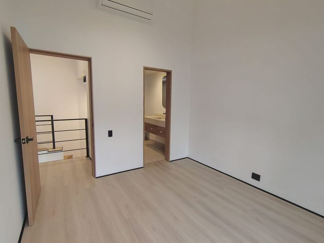Casa de 3 alcobas en arriendo en El Poblado, Medellín, 320 m² · foto 15 de 20