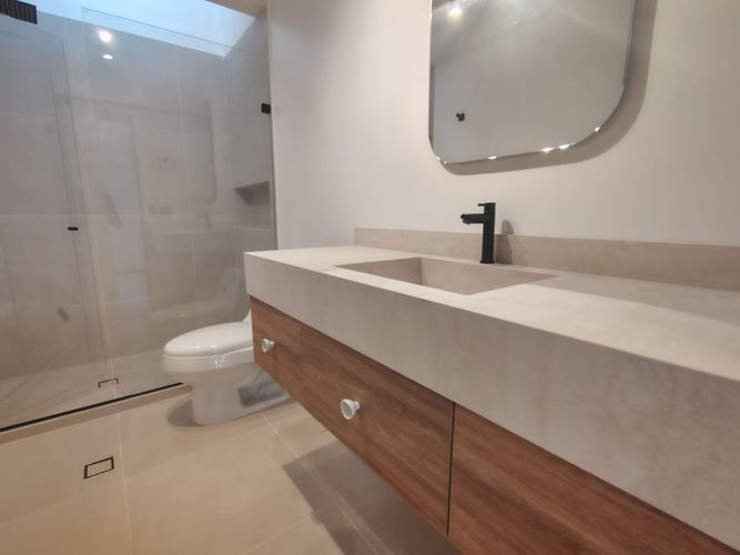 Casa de 3 alcobas en arriendo en El Poblado, Medellín, 320 m² · foto 16 de 20