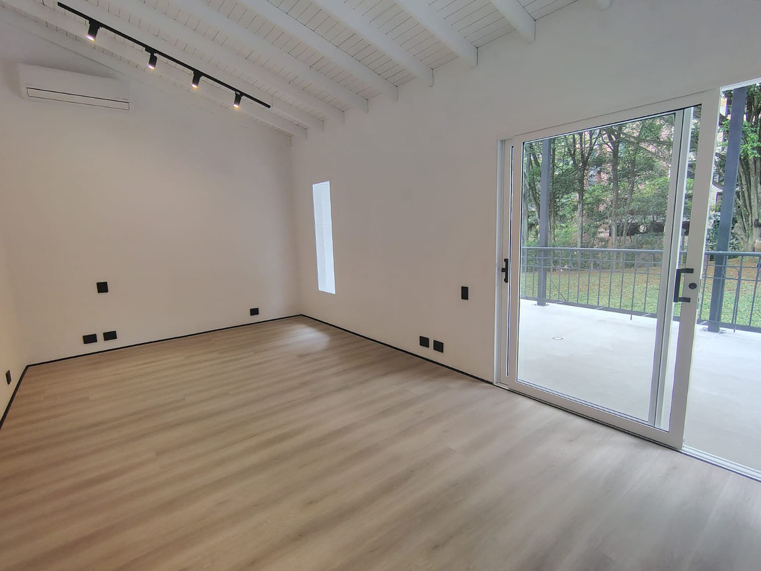 3BR House in Provenza (320 m²) - 2