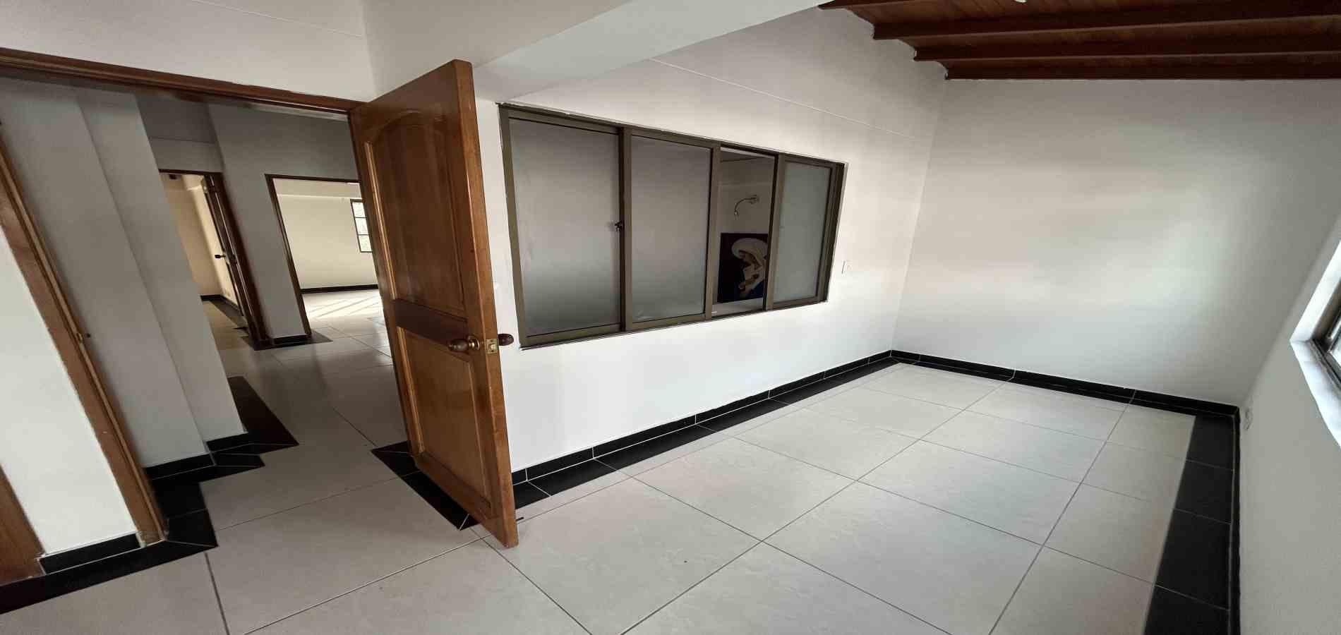 Casa en venta en Los Alamos, Pereira · foto 10 de 20