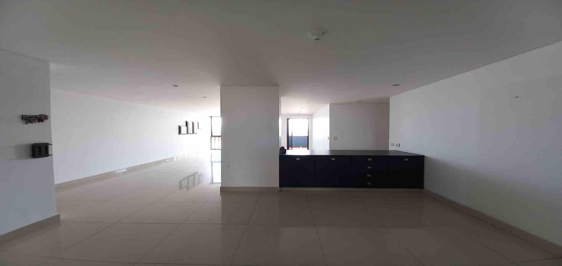 Apartamento en venta en Sector Plaza De Bolivar, Pereira · foto 17 de 23