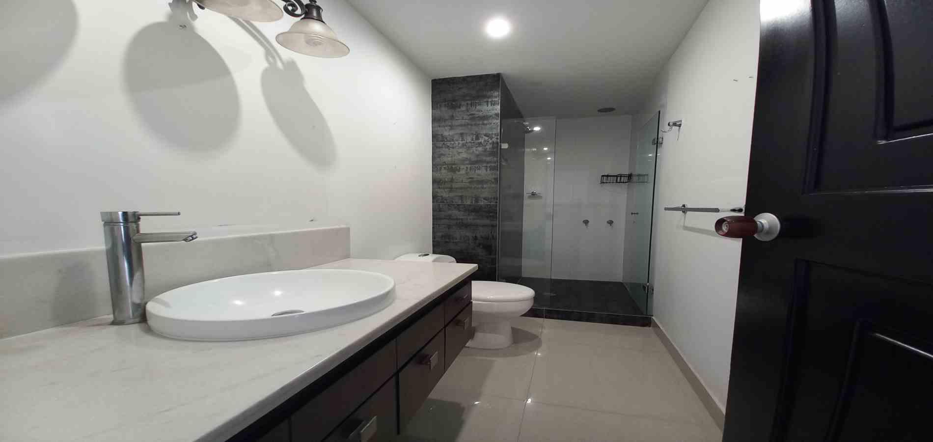 Apartamento en venta en Sector Plaza De Bolivar, Pereira · foto 22 de 23